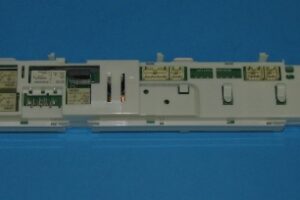440774